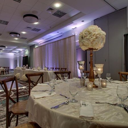 Holiday Inn & Suites Peoria At Grand Prairie By Ihg Luaran gambar