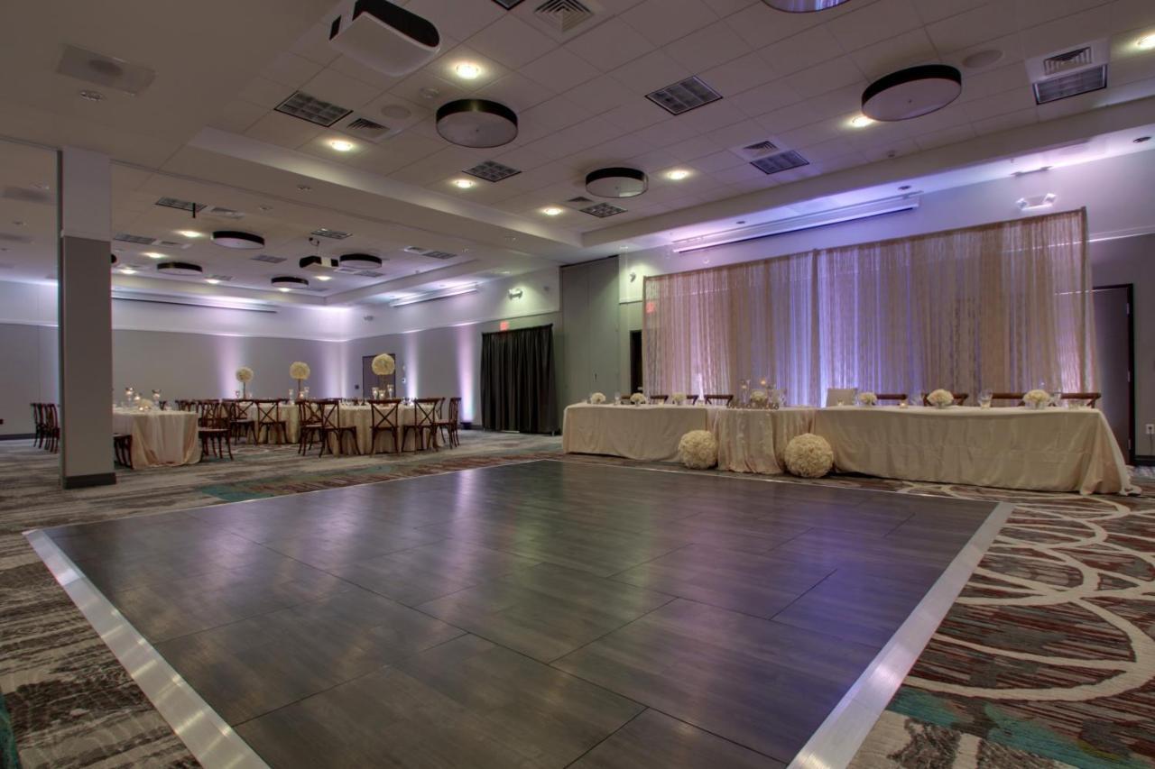 Holiday Inn & Suites Peoria At Grand Prairie By Ihg Luaran gambar