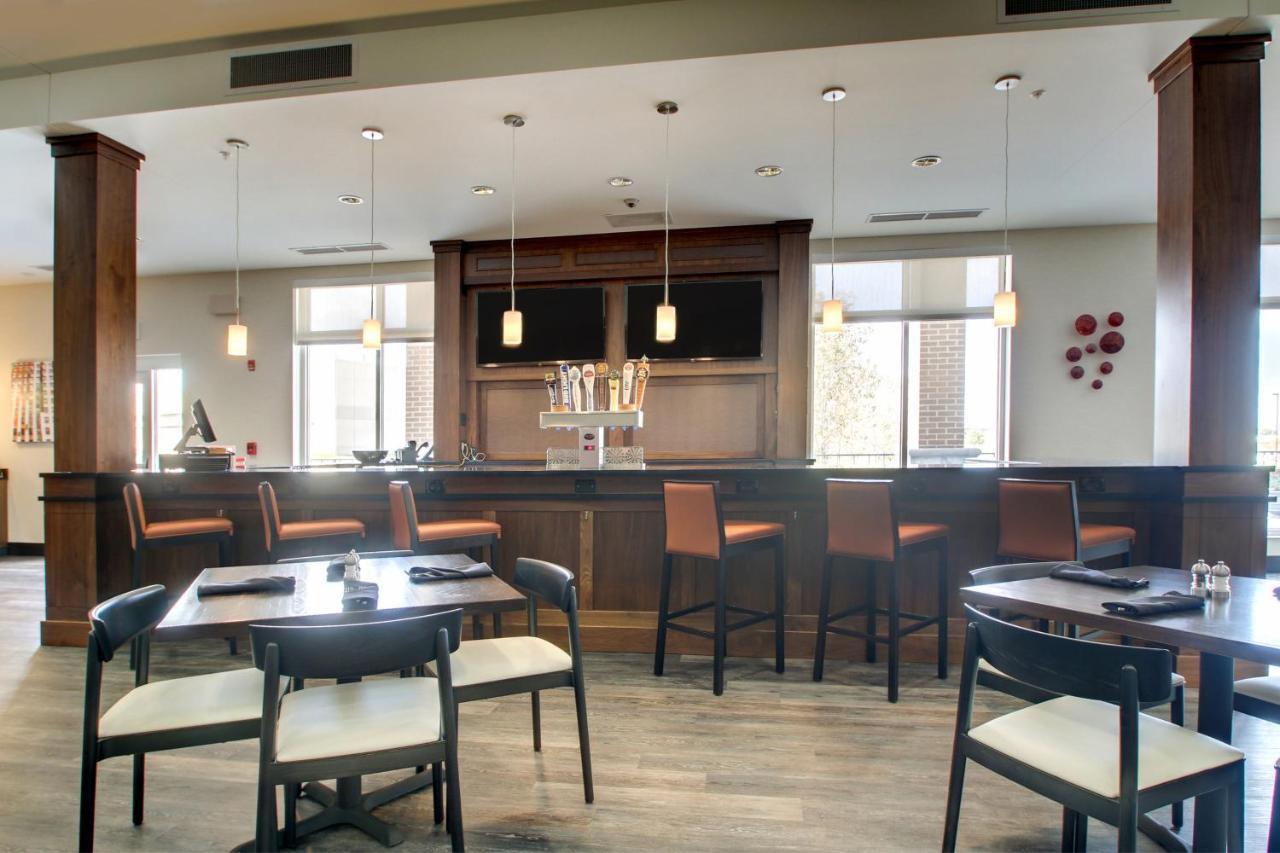 Holiday Inn & Suites Peoria At Grand Prairie By Ihg Luaran gambar