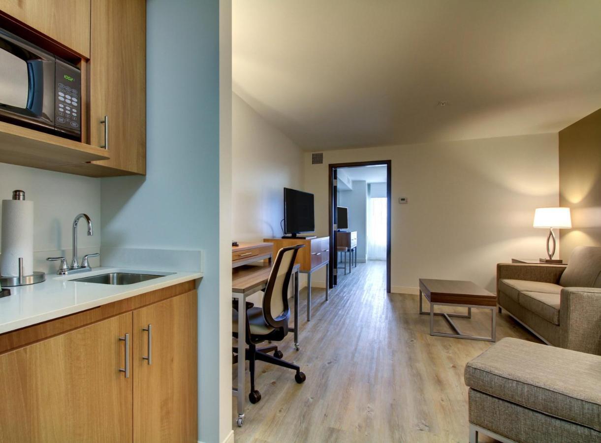 Holiday Inn & Suites Peoria At Grand Prairie By Ihg Luaran gambar